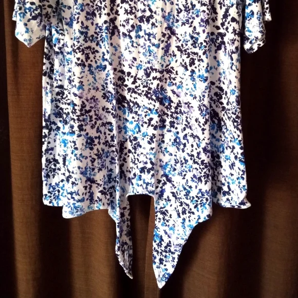 West loop - Picture 2 of 5